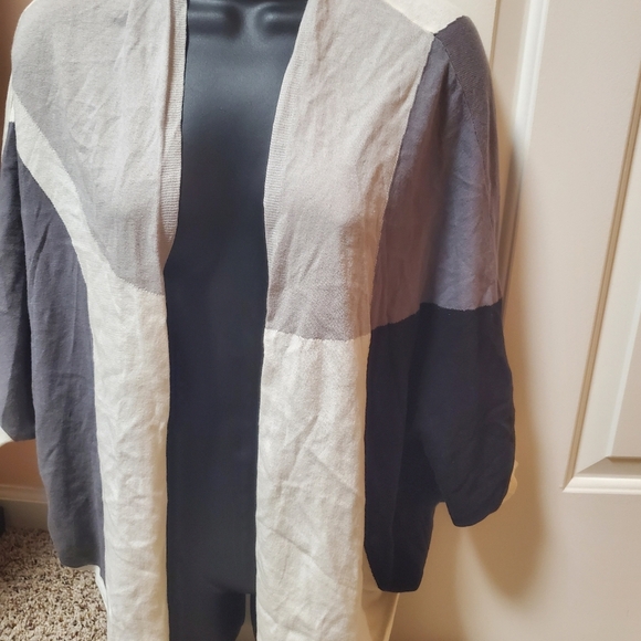 New York and Company Colorblock Carnigan Sweater - Picture 3 of 8